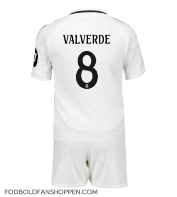 Real Madrid Federico Valverde #8 Hjemmebanetrøje Børn 2024-25 Kortærmet (+ Korte bukser)